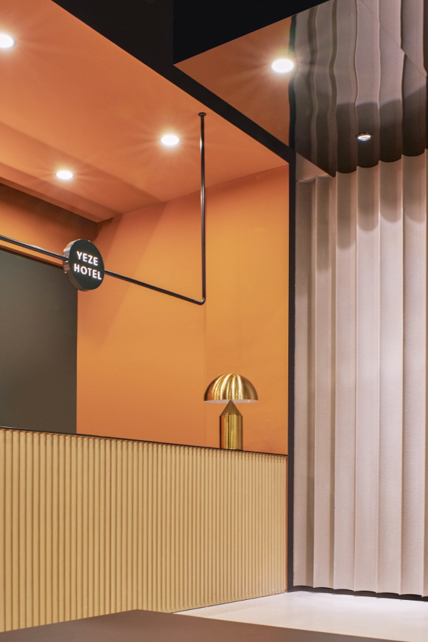 小而精的工業(yè)風(fēng)精品酒店改造設(shè)計(jì)(圖3) 小而精的工業(yè)風(fēng)精品酒店改造設(shè)計(jì)(圖3)