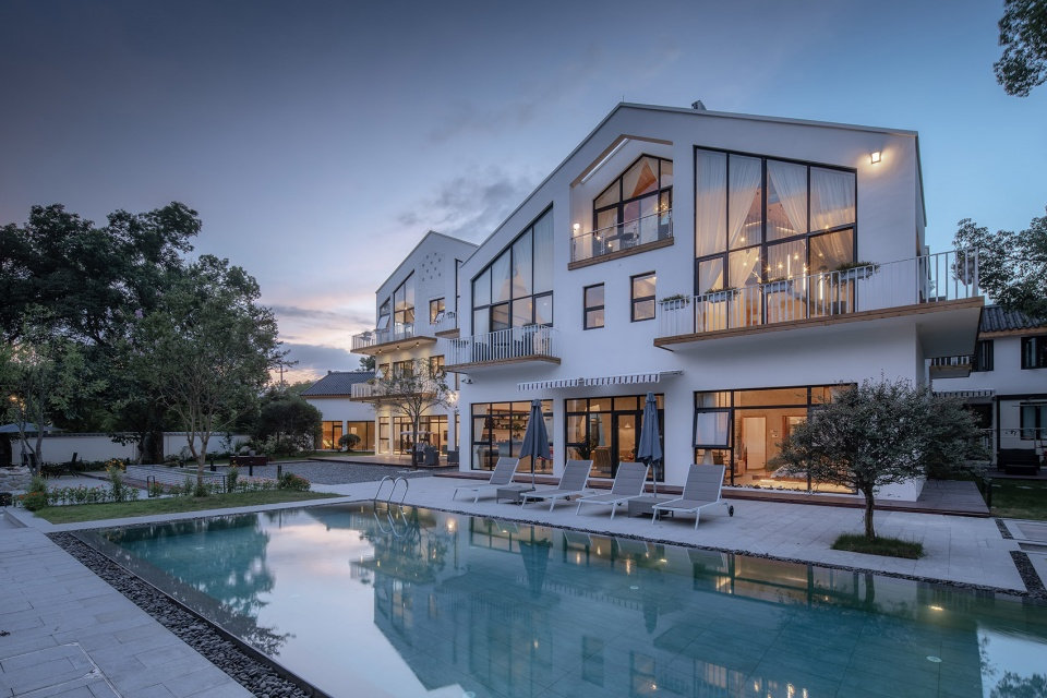 民宿設(shè)計(jì)公司民宿+露營(yíng)可以大膽嘗試(圖1) 2.jpg