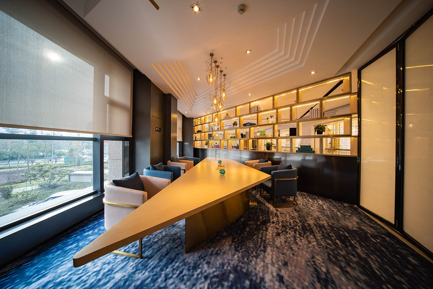 酒店設(shè)計(jì)公司推薦西安金磐酒店裝修案例(圖18) 酒店設(shè)計(jì)公司推薦西安金磐酒店裝修案例(圖18)