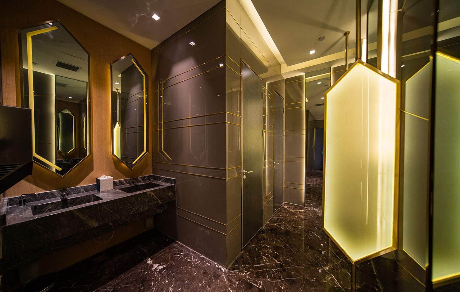 酒店設(shè)計(jì)公司推薦西安金磐酒店裝修案例(圖21) 酒店設(shè)計(jì)公司推薦西安金磐酒店裝修案例(圖21)