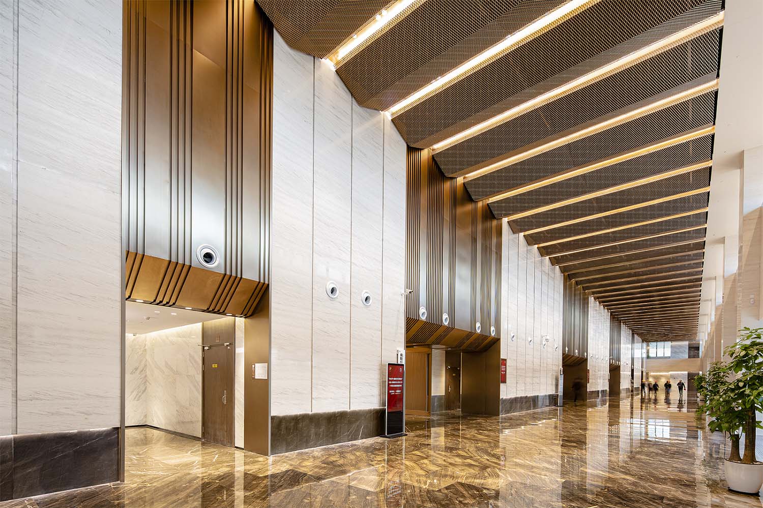 酒店設(shè)計公司國際酒店會議中心裝修案例(圖7) 酒店設(shè)計公司國際酒店會議中心裝修案例(圖7)