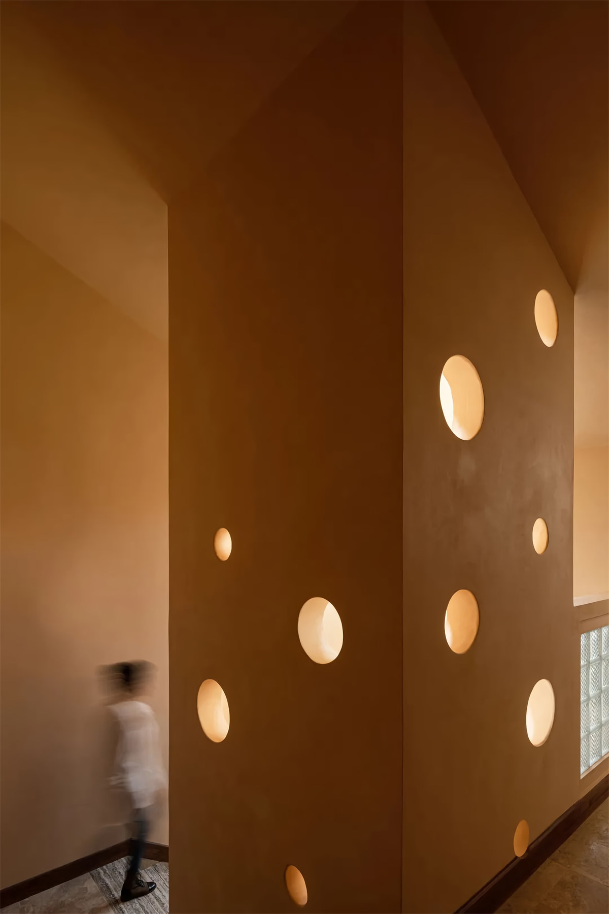 鄭州專業(yè)民宿裝修公司推薦秋山民宿裝修設(shè)計(圖6) 鄭州專業(yè)民宿裝修公司推薦秋山民宿裝修設(shè)計(圖6)