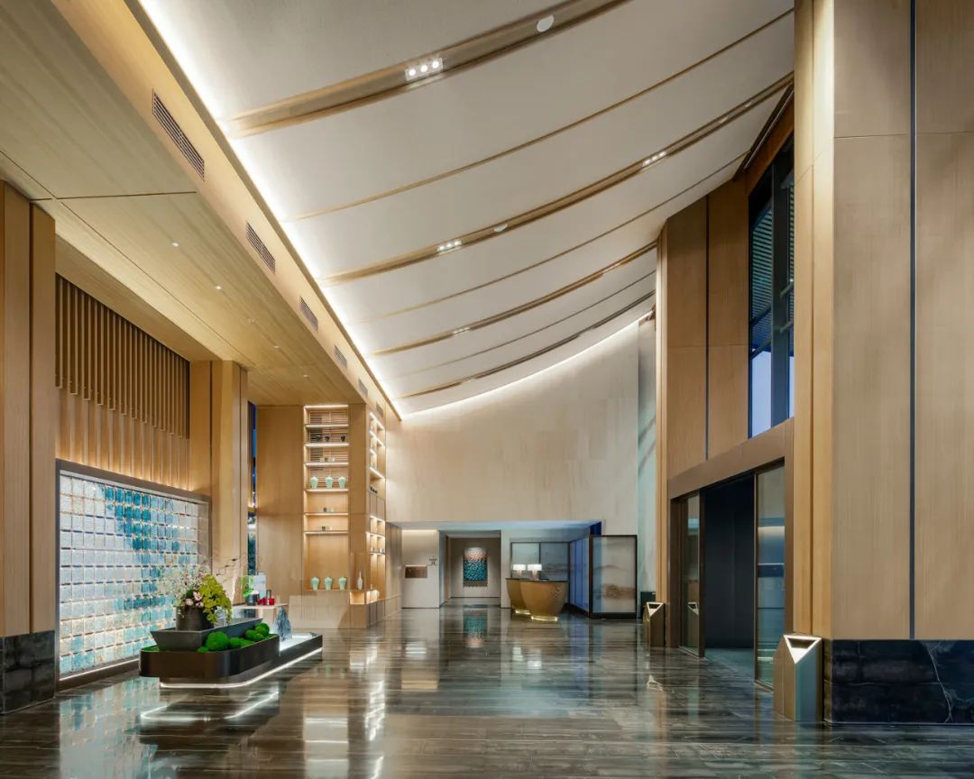 酒店裝修公司推薦悅季·望湖酒店設(shè)計(jì)案例(圖5) DM_20220830143743_005.jpg