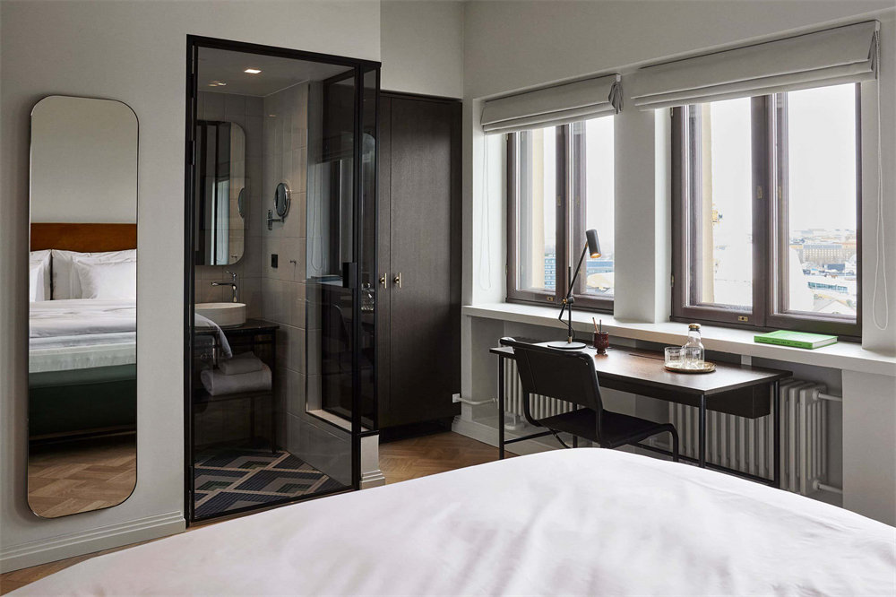 波西米亞風(fēng)情赫爾辛基Torni設(shè)計(jì)酒店裝修案例(圖9)