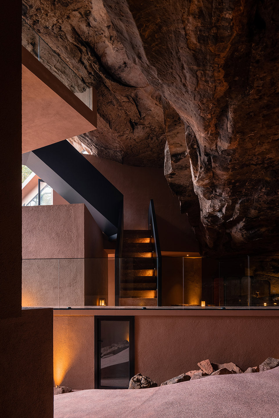 鄭州金博大分享特色洞穴休閑度假酒店裝修設(shè)計(jì)(圖3) 鄭州金博大分享特色洞穴休閑度假酒店裝修設(shè)計(jì)(圖3)