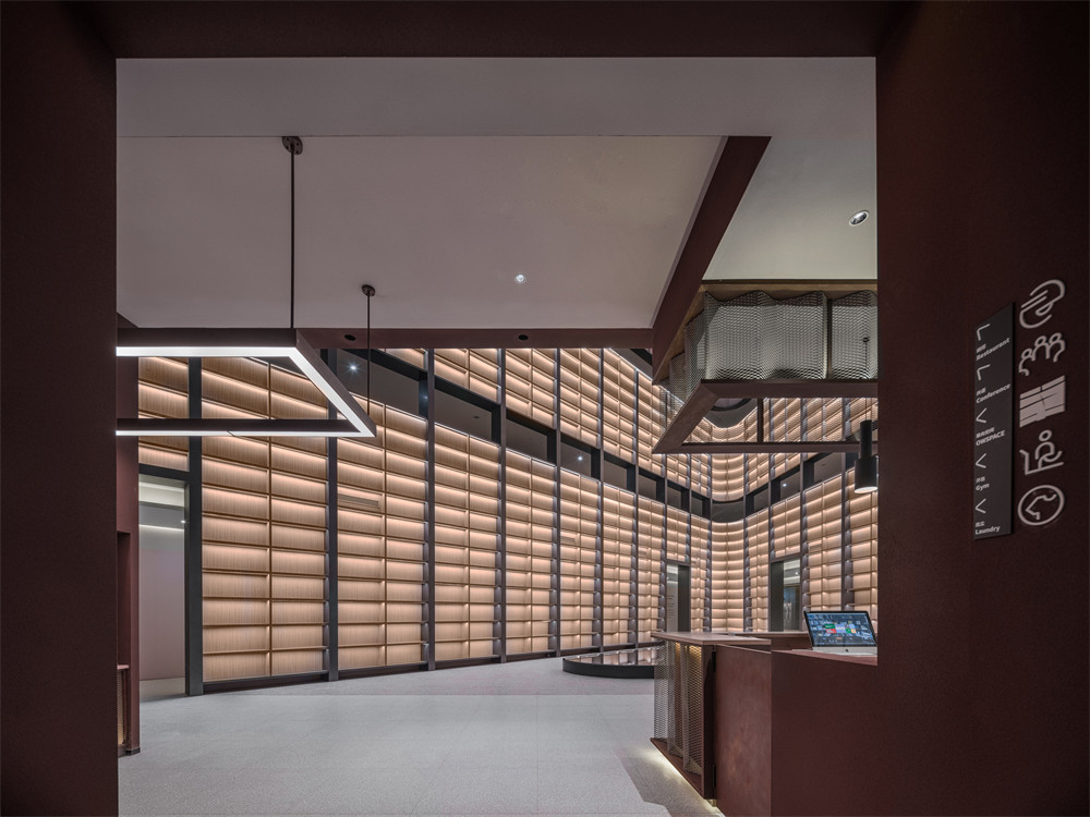 與書屋融合的亞朵 S 酒店裝修設計案例(圖3) 與書屋融合的亞朵 S 酒店裝修設計案例(圖3)