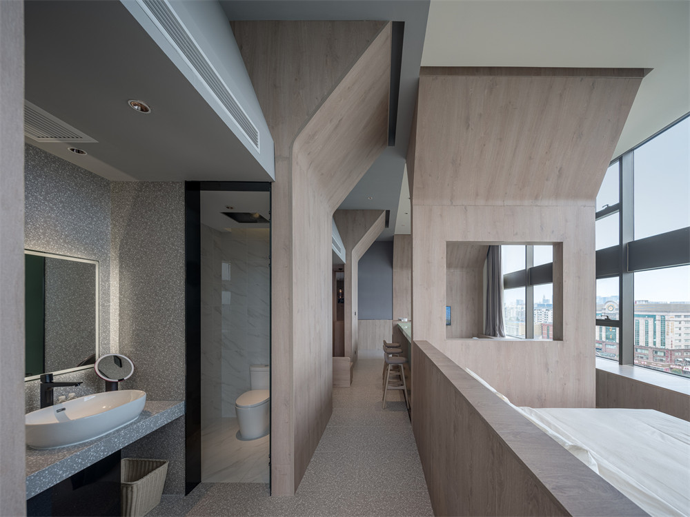 與書屋融合的亞朵 S 酒店裝修設計案例(圖9) 與書屋融合的亞朵 S 酒店裝修設計案例(圖9)