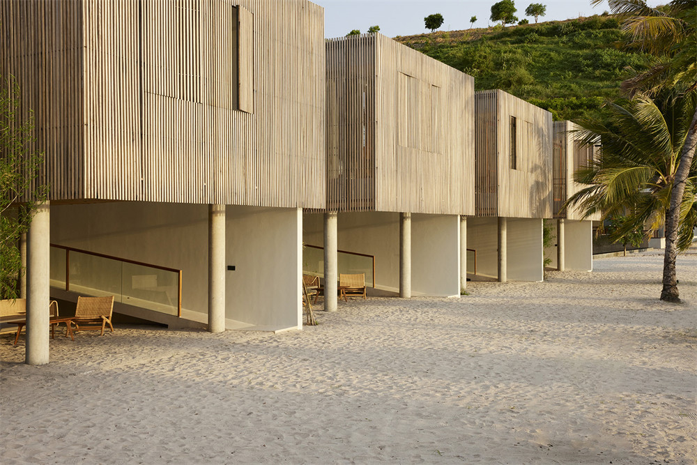 現(xiàn)代環(huán)保自然的Innit Lombok海濱酒店裝修設(shè)計(jì)方案(圖3)