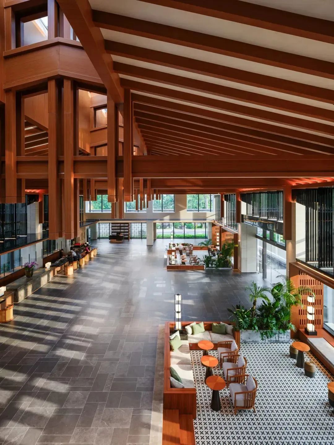 新嶺南風(fēng)格廣州中山溫泉賓館裝修設(shè)計(jì)(圖3) 640_wx_fmt=jpeg&wxfrom=5&wx_lazy=1&wx_co=1 (3).jpg