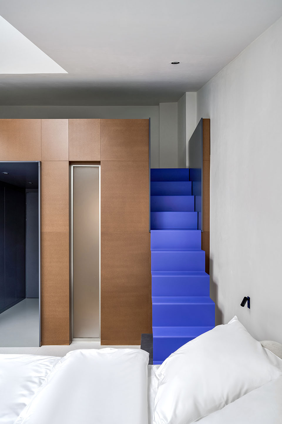 專為年輕人打造的低造價(jià)Faces酒店裝修設(shè)計(jì)方案(圖4) 10934362_vsszan184053281054265.jpg