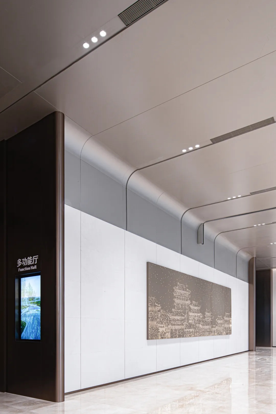 河北廊坊臨空國際會(huì)展中心裝修設(shè)計(jì)方案(圖9) 640_wx_fmt=jpeg&tp=webp&wxfrom=5&wx_lazy=1&wx_co=1.webp (7).jpg