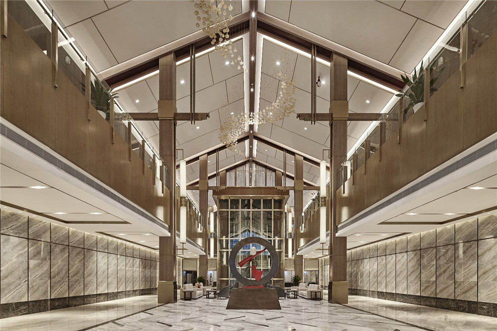 遵義格蘭云天五星級酒店設(shè)計裝修案例(圖2) 遵義格蘭云天五星級酒店大堂設(shè)計裝修案例