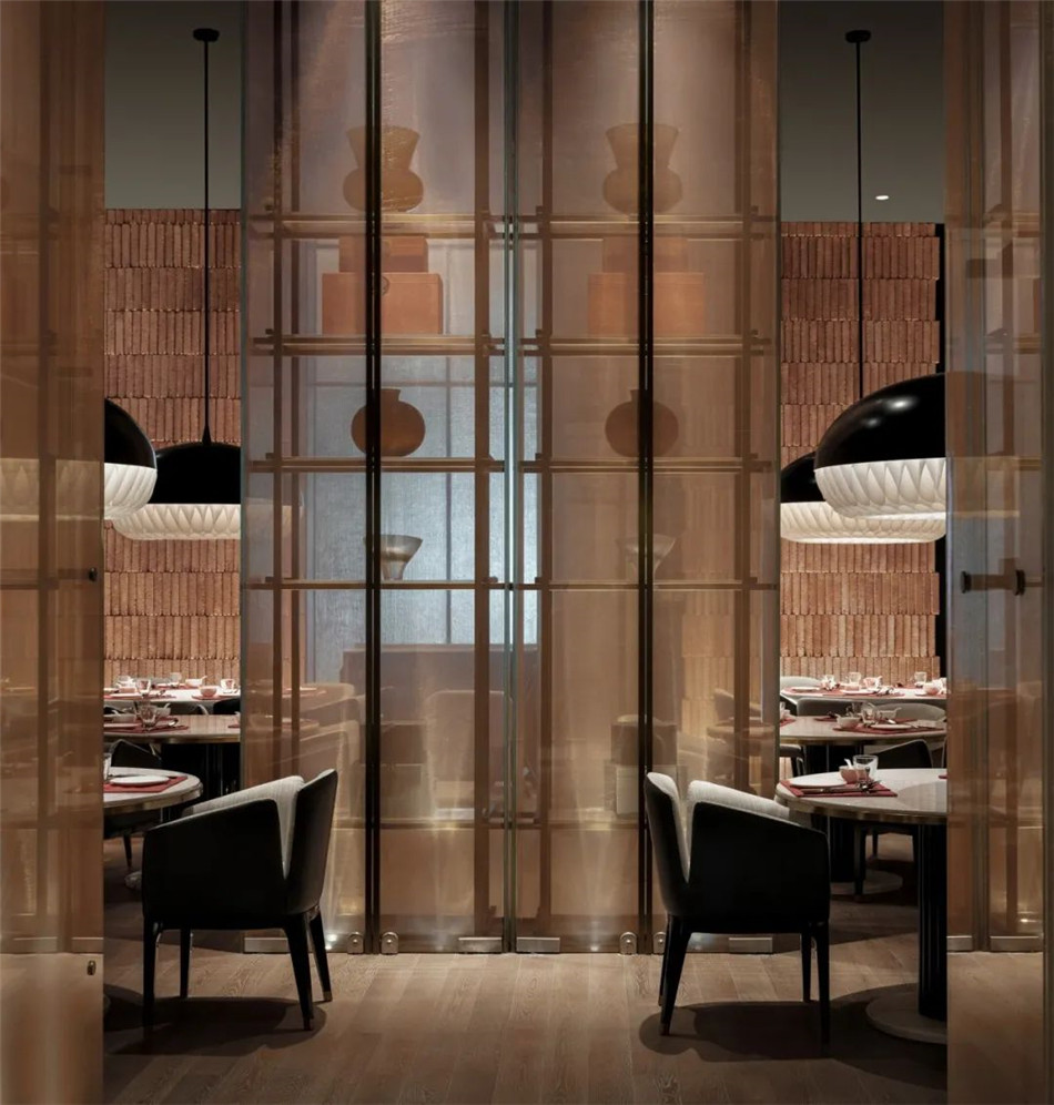 摩登商旅酒店設(shè)計(jì) 深圳皇冠假日酒店裝修實(shí)景圖(圖7) 摩登商旅酒店設(shè)計(jì) 深圳皇冠假日酒店裝修實(shí)景圖