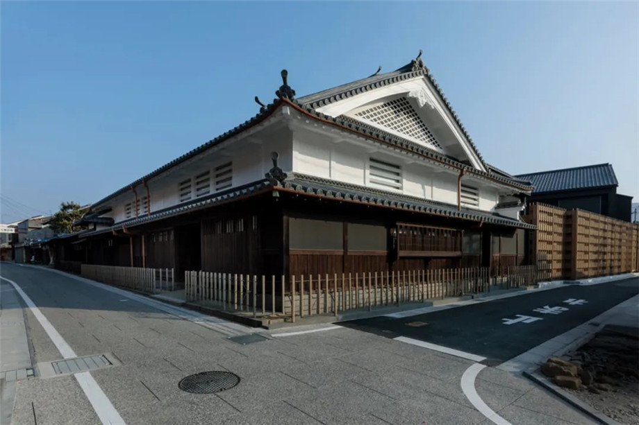 以社群為基礎(chǔ)的日式客棧民宿裝修設(shè)計(jì)案例(圖1) 以社群為基礎(chǔ)的日式客棧民宿裝修設(shè)計(jì)案例