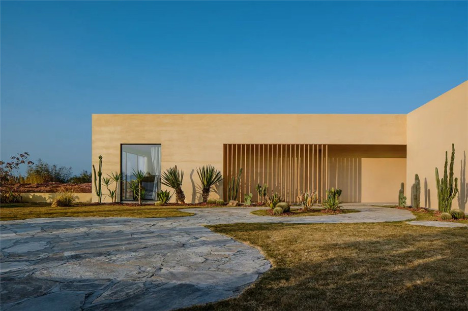 堪比國外的漫戈塔·非洲假日野奢酒店設(shè)計(jì)(圖2) 與國外大牌度假酒店媲美的漫戈塔·非洲假日野奢酒店設(shè)計(jì)