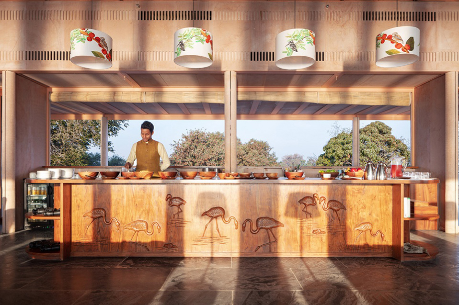 印度度假酒店設(shè)計方案:RAAS Chhatrasagar度假酒店(圖1) 印度度假酒店設(shè)計方案:RAAS Chhatrasagar度假酒店(圖1)